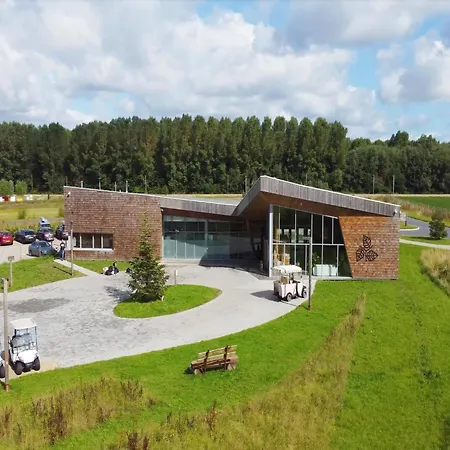 3-level With Rooftop