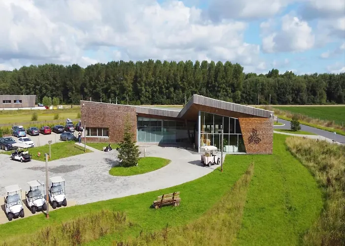 3-level With Rooftop