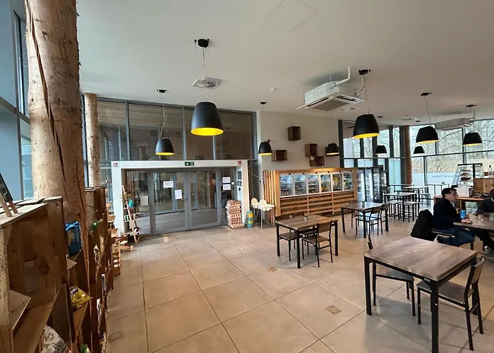 Дом отдыха 3-level With Rooftop